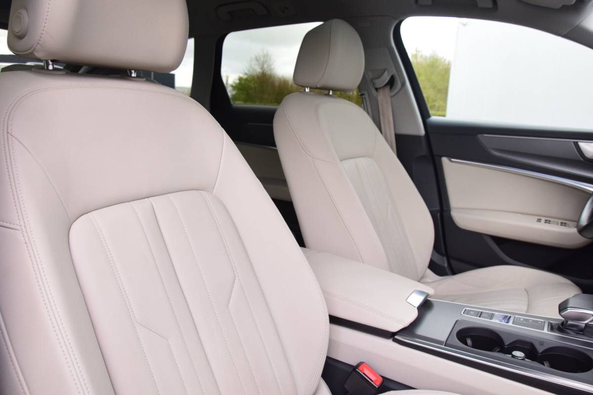 Audi A6 Audi A6 Avant 40 TDI Automaat Pano/dak Leer/Verwarmd/Voor/Achter Led Camera