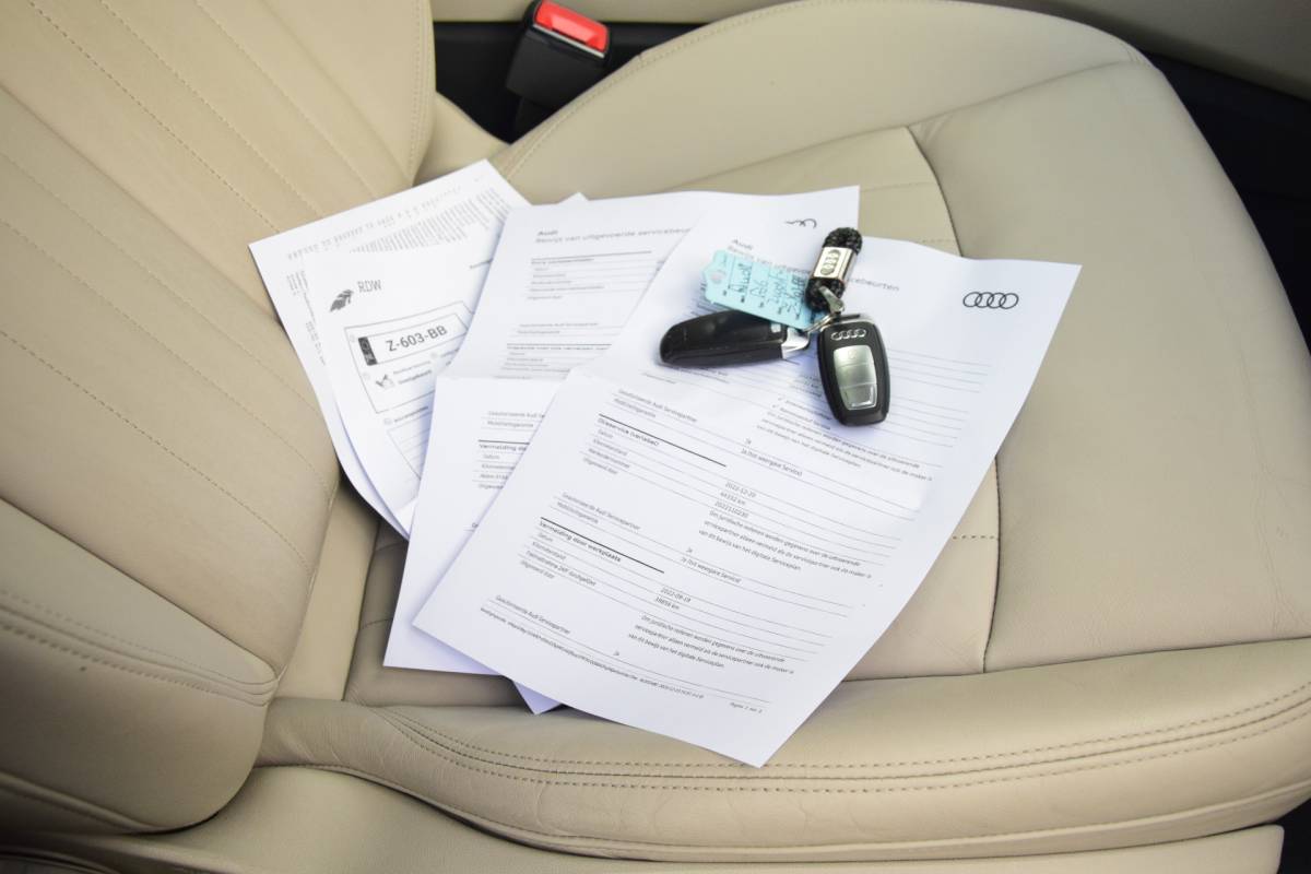 Audi A6 Audi A6 Avant 40 TDI Automaat Pano/dak Leer/Verwarmd/Voor/Achter Led Camera
