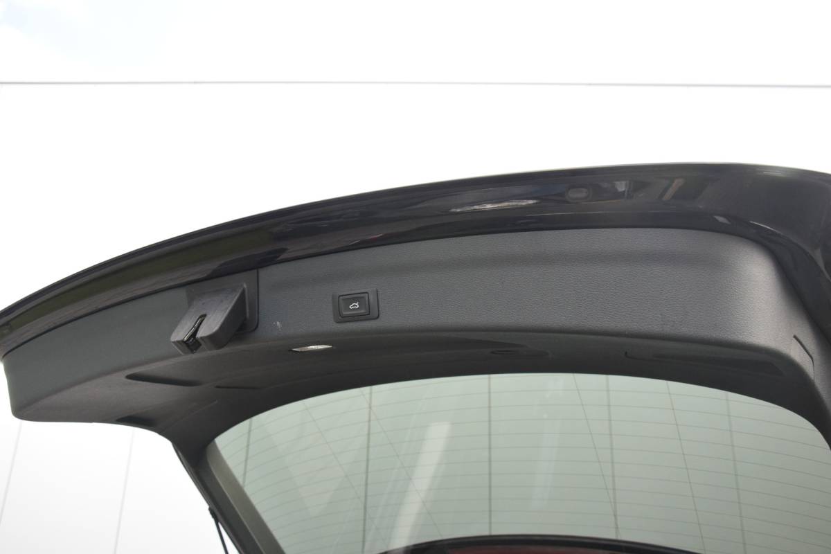 Audi A6 Audi A6 Avant 40 TDI Automaat Pano/dak Leer/Verwarmd/Voor/Achter Led Camera