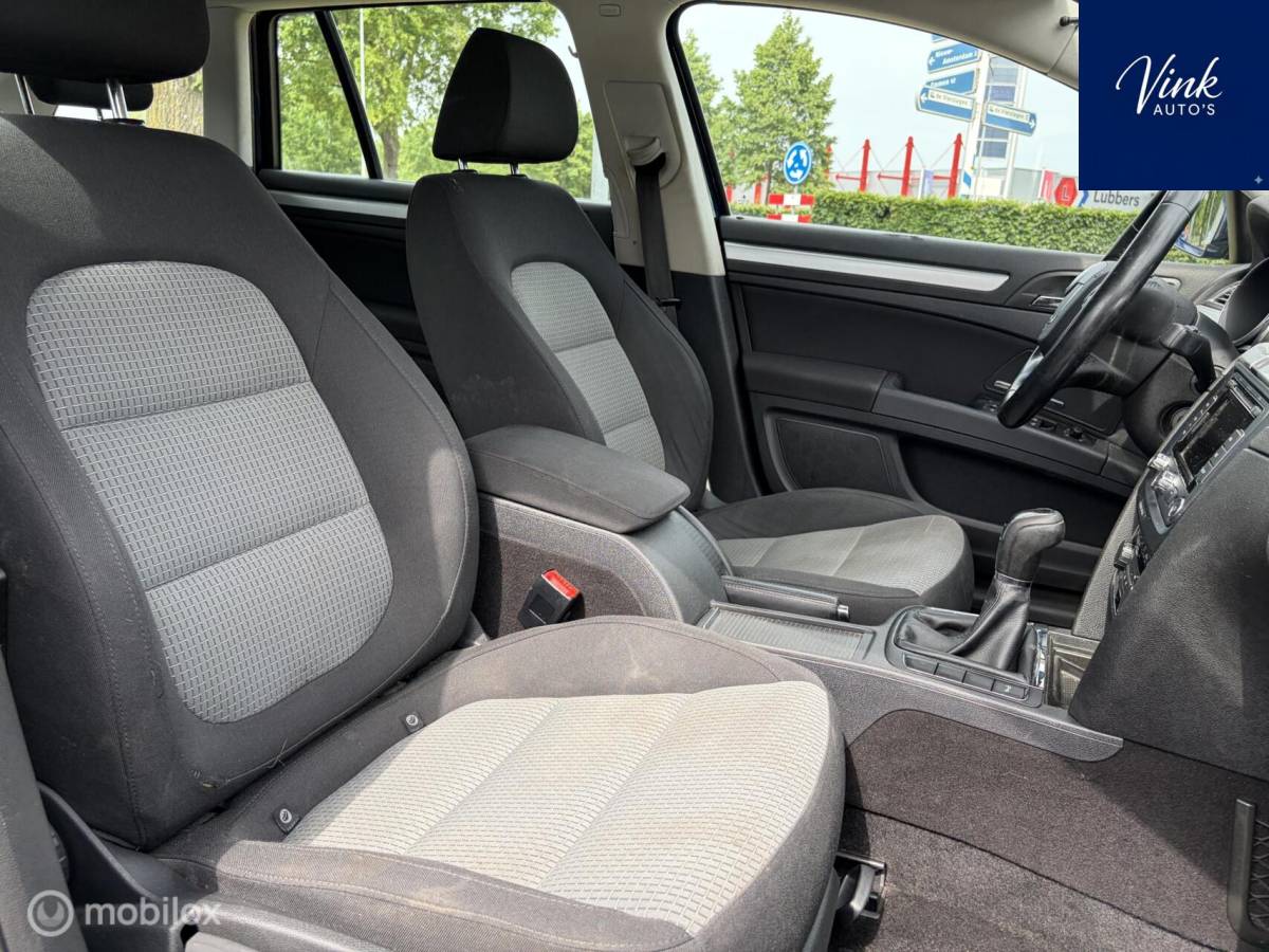 Škoda Superb Skoda Superb Combi 1.8 TSI Comfort Business Line | 160 PK | NAV | Clima | LM Velgen
