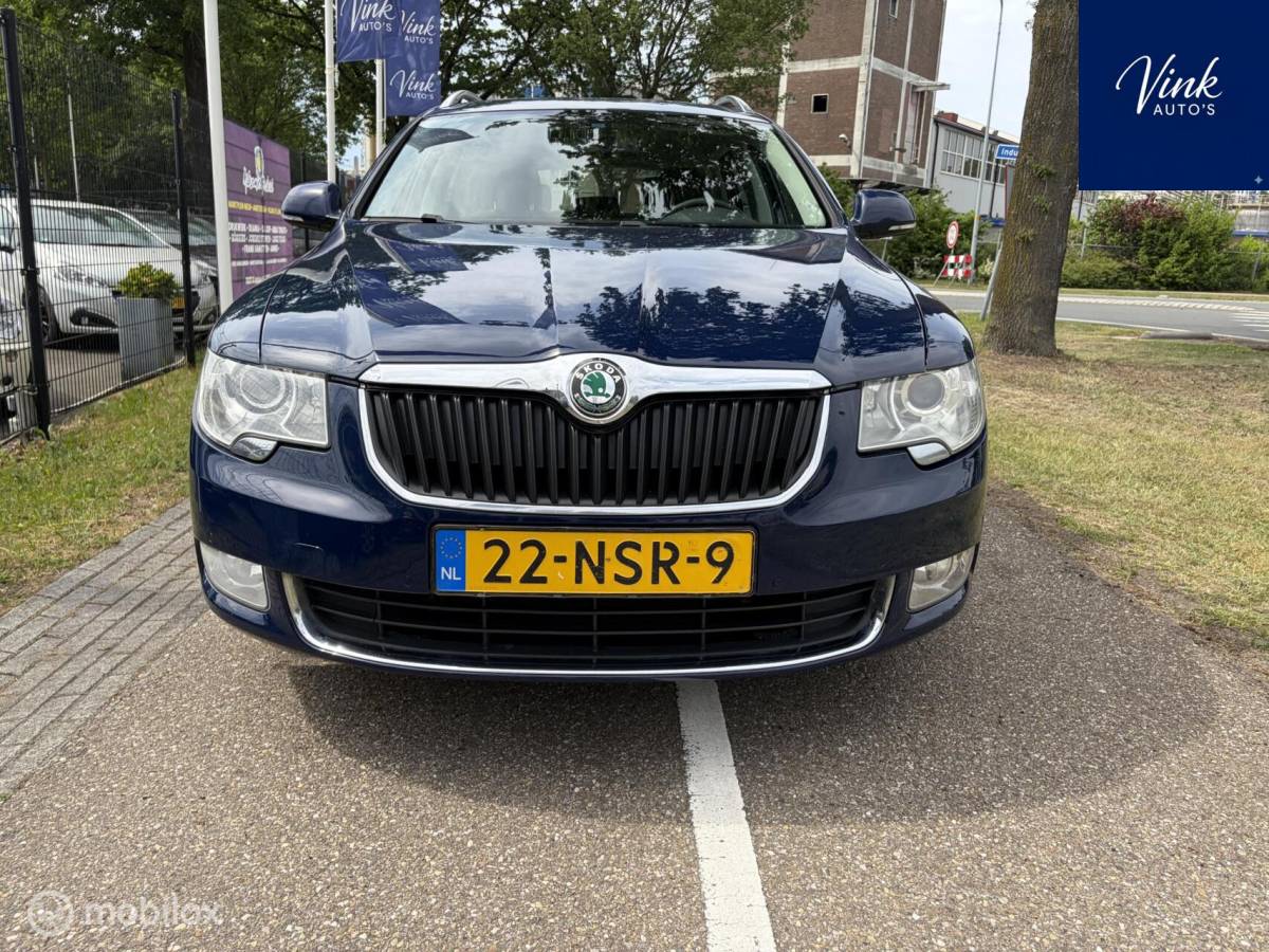 Škoda Superb Skoda Superb Combi 1.8 TSI Comfort Business Line | 160 PK | NAV | Clima | LM Velgen