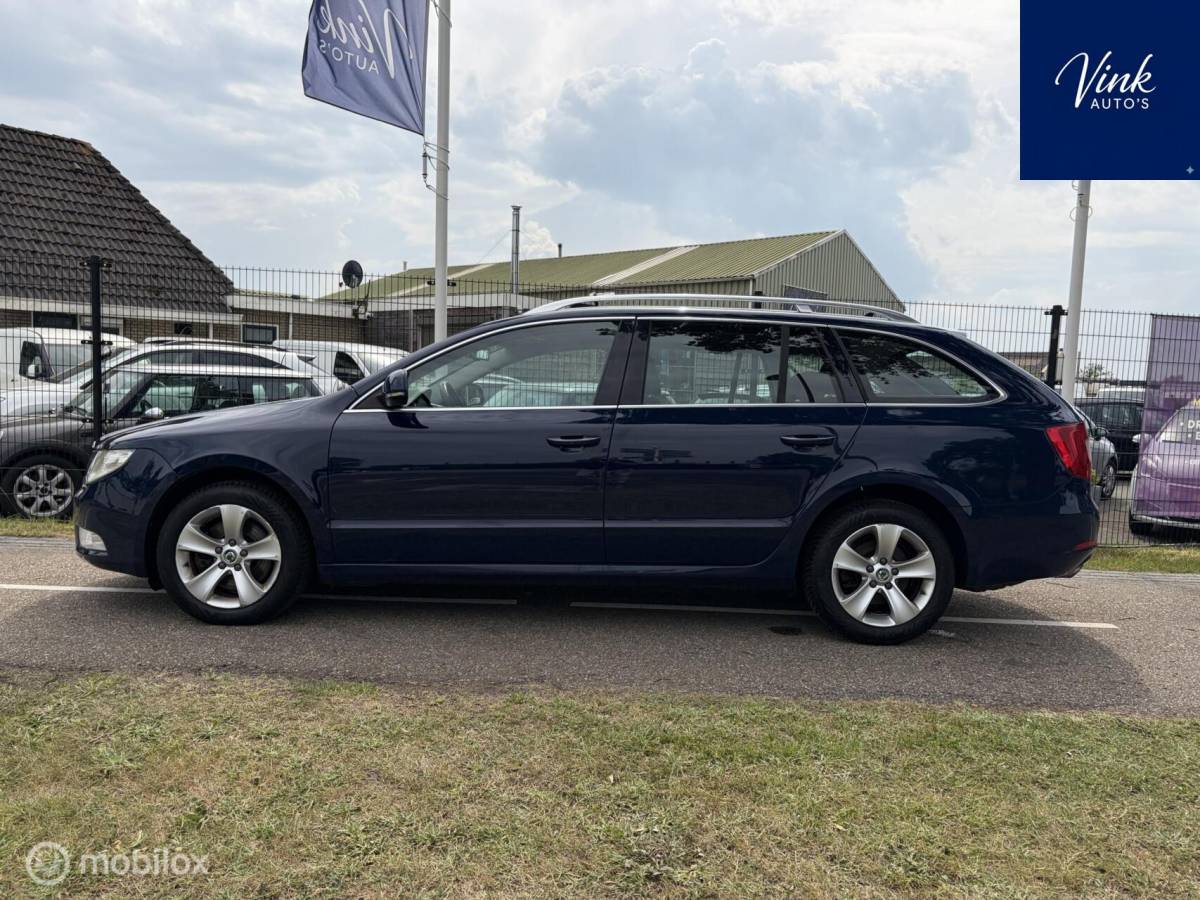 Škoda Superb Skoda Superb Combi 1.8 TSI Comfort Business Line | 160 PK | NAV | Clima | LM Velgen