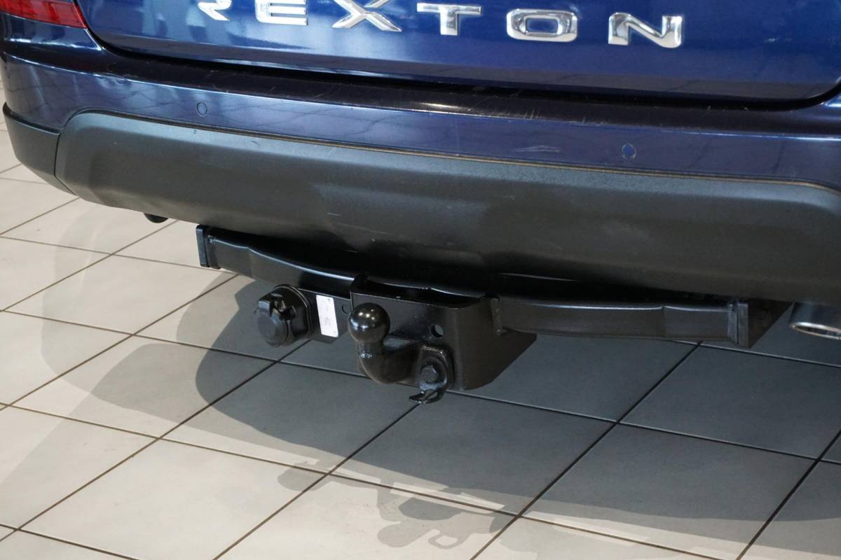 SsangYong Rexton SsangYong Rexton RX 220 e-XDI Sapphire + CAMERA / STOELVERWARMING / LEDER