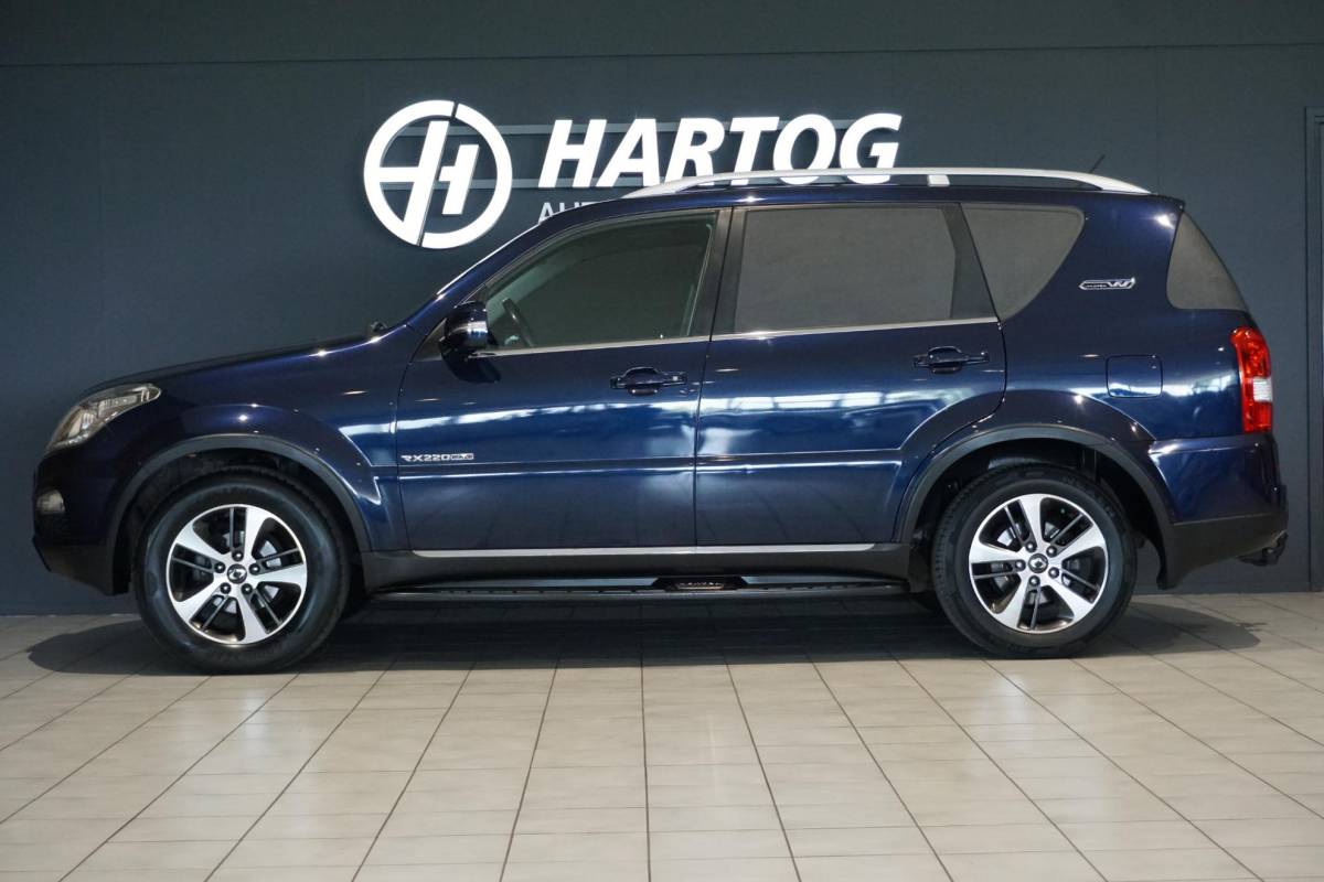 SsangYong Rexton SsangYong Rexton RX 220 e-XDI Sapphire + CAMERA / STOELVERWARMING / LEDER
