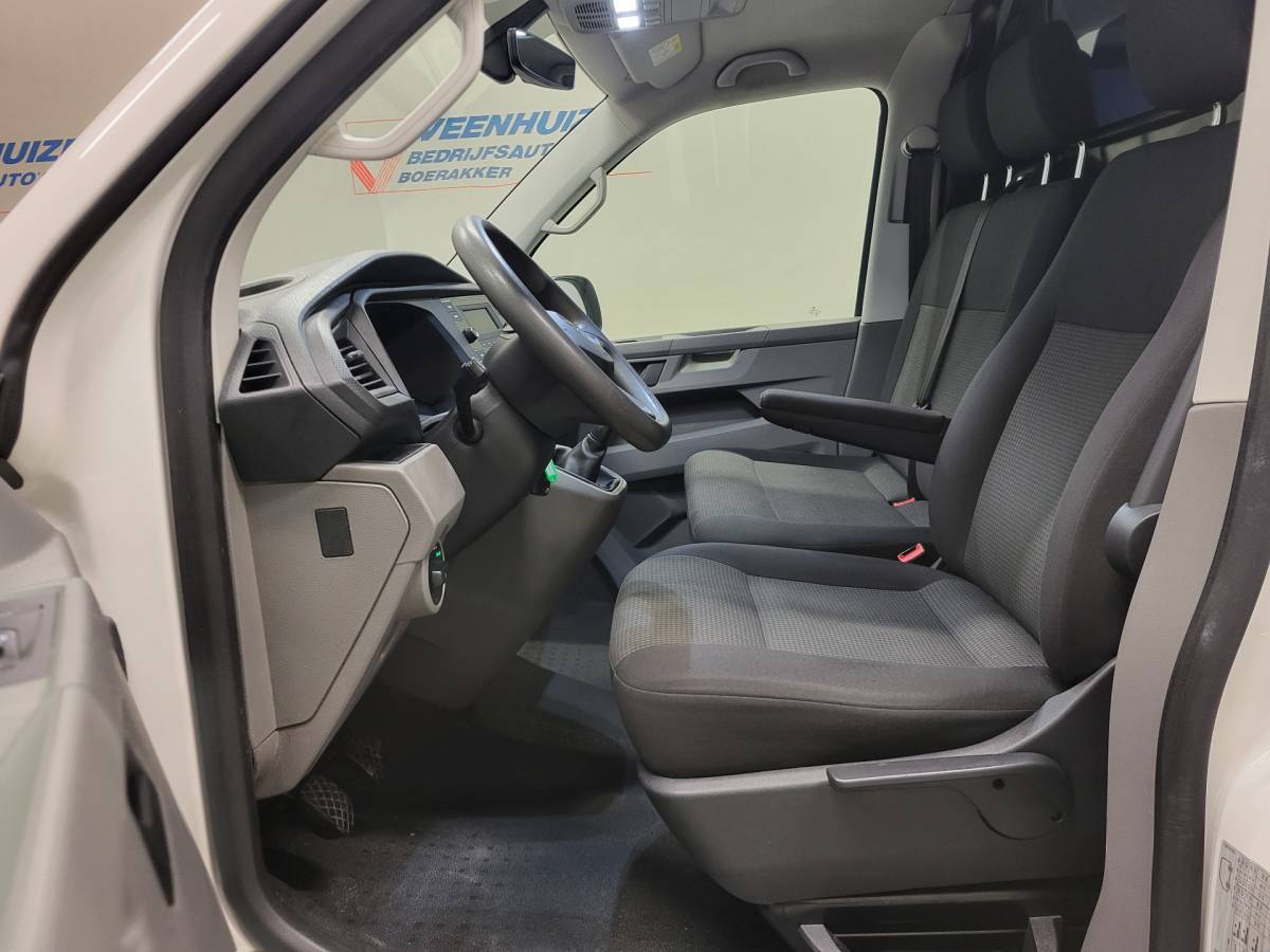Volkswagen Transporter Volkswagen Transporter 2.0TDI Inrichting Trekhaak Euro 6!