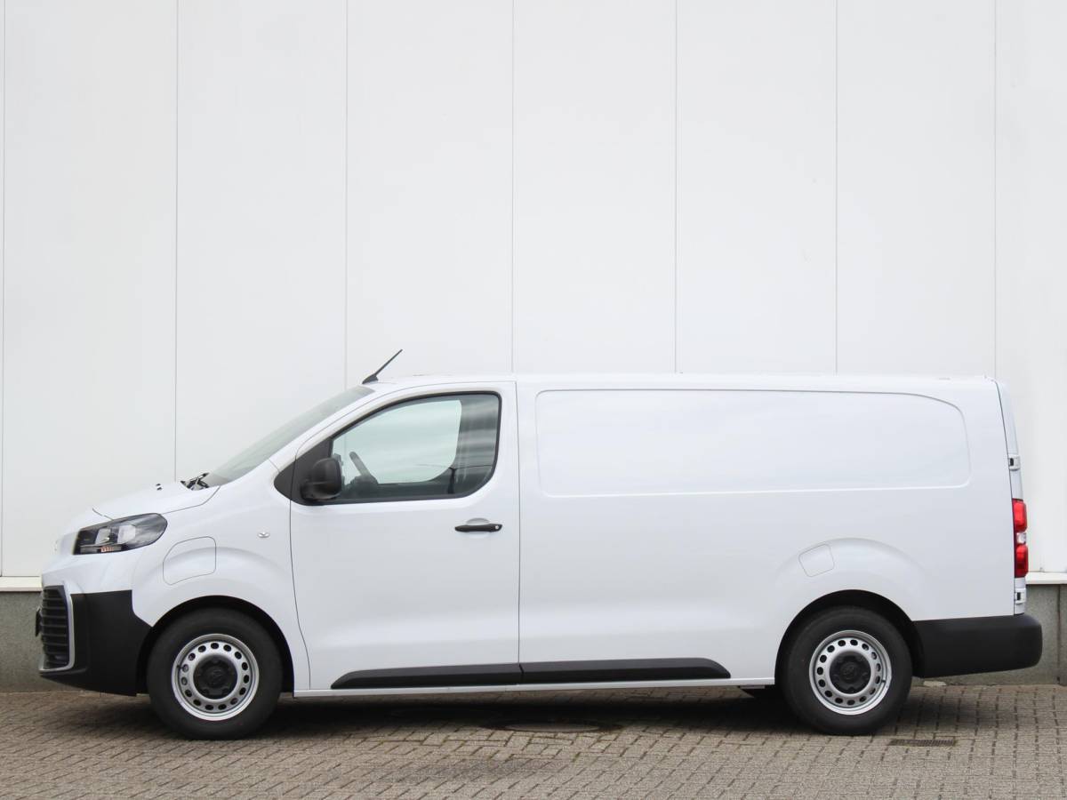 Toyota ProAce Toyota PROACE Electric Long Worker Challenger Extra Range L2 75 kWh | Cruise | Airco | Camera