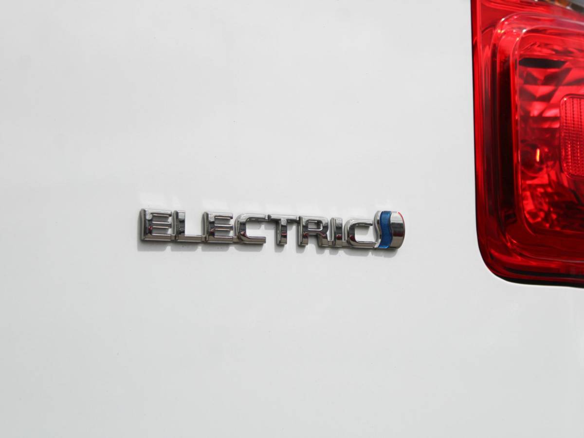 Toyota ProAce Toyota PROACE Electric Long Worker Challenger Extra Range L2 75 kWh | Cruise | Airco | Camera
