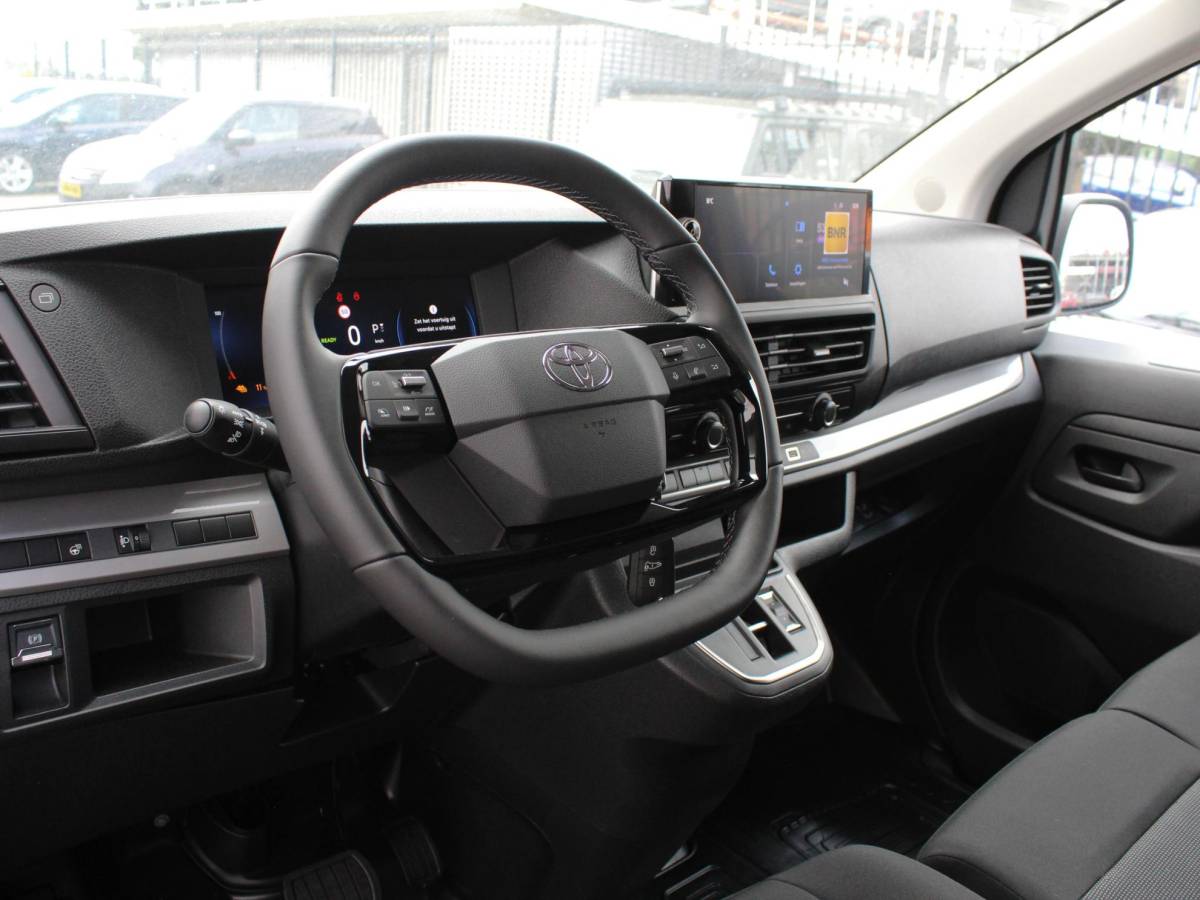 Toyota ProAce Toyota PROACE Electric Long Worker Challenger Extra Range L2 75 kWh | Cruise | Airco | Camera