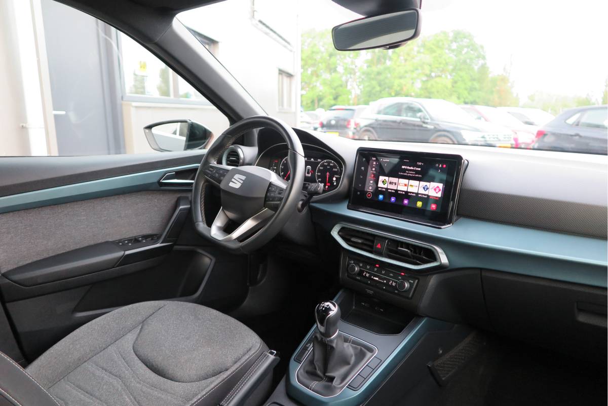 SEAT Arona SEAT Arona 1.0 TSI 70KW 95PK Xperience Connect,Led Matrix , Virtual cockpit, Keyless, Adaptive cruise, PDC, 18″ LMV , Navi,App / smartlink , Bleutooth , DAB+ etc. Dealer onderhouden .