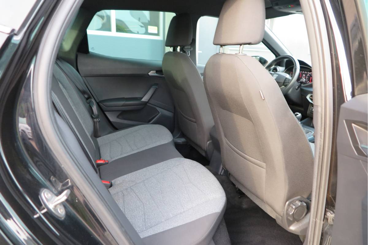SEAT Arona SEAT Arona 1.0 TSI 70KW 95PK Xperience Connect,Led Matrix , Virtual cockpit, Keyless, Adaptive cruise, PDC, 18″ LMV , Navi,App / smartlink , Bleutooth , DAB+ etc. Dealer onderhouden .