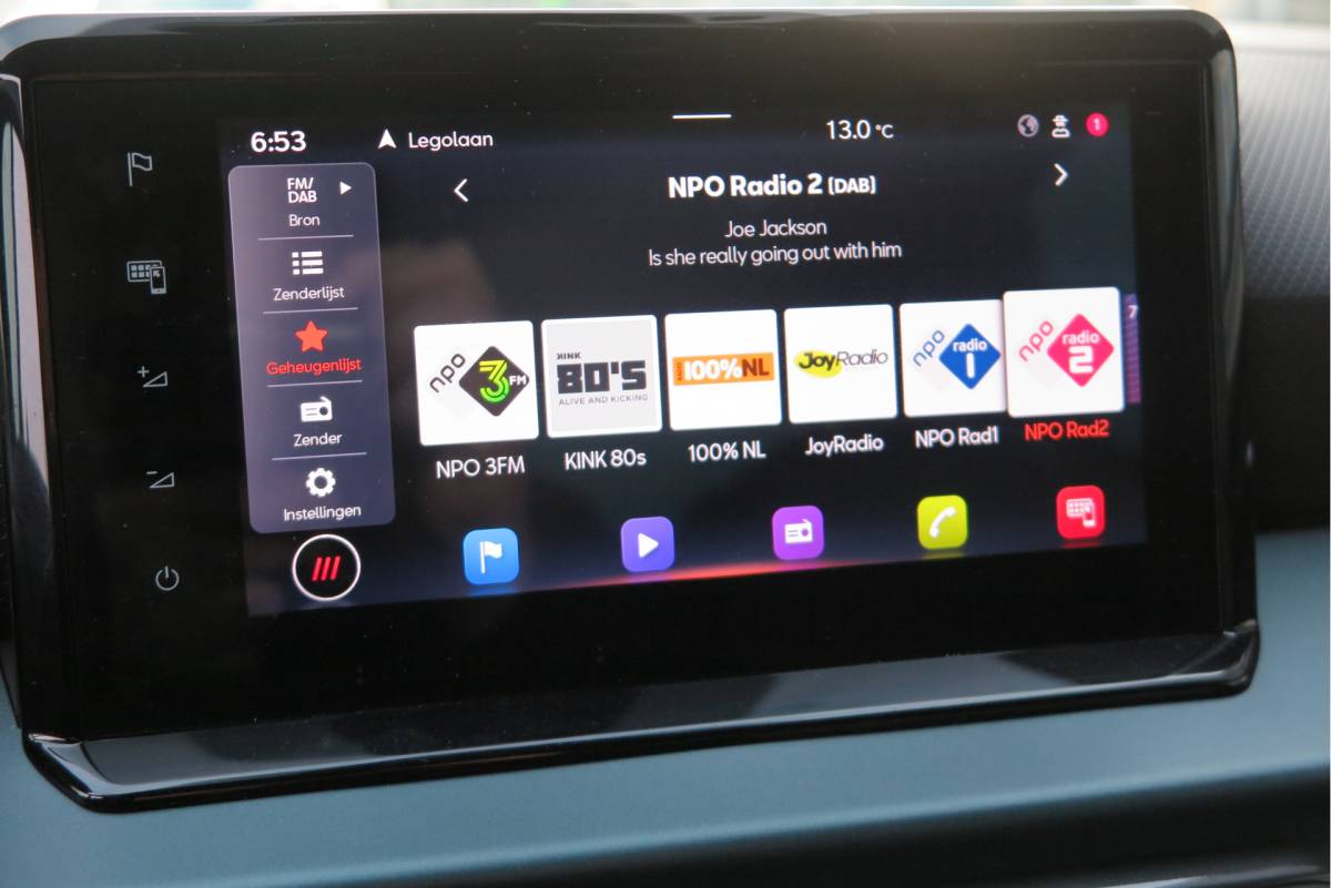 SEAT Arona SEAT Arona 1.0 TSI 70KW 95PK Xperience Connect,Led Matrix , Virtual cockpit, Keyless, Adaptive cruise, PDC, 18″ LMV , Navi,App / smartlink , Bleutooth , DAB+ etc. Dealer onderhouden .