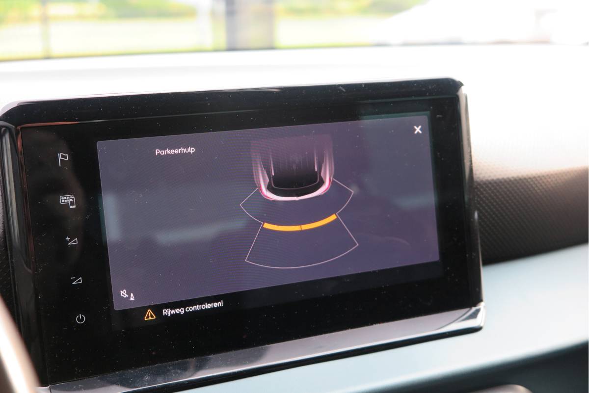 SEAT Arona SEAT Arona 1.0 TSI 70KW 95PK Xperience Connect,Led Matrix , Virtual cockpit, Keyless, Adaptive cruise, PDC, 18″ LMV , Navi,App / smartlink , Bleutooth , DAB+ etc. Dealer onderhouden .