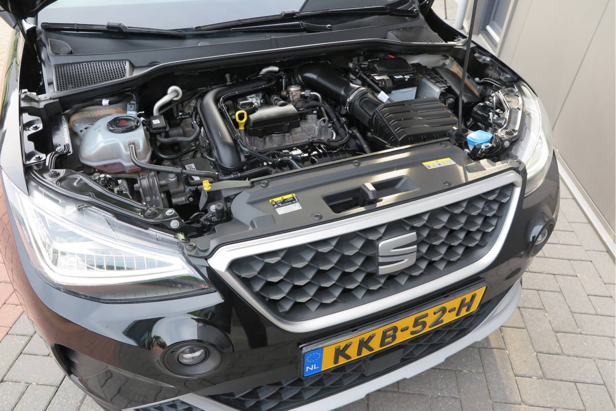 SEAT Arona SEAT Arona 1.0 TSI 70KW 95PK Xperience Connect,Led Matrix , Virtual cockpit, Keyless, Adaptive cruise, PDC, 18″ LMV , Navi,App / smartlink , Bleutooth , DAB+ etc. Dealer onderhouden .