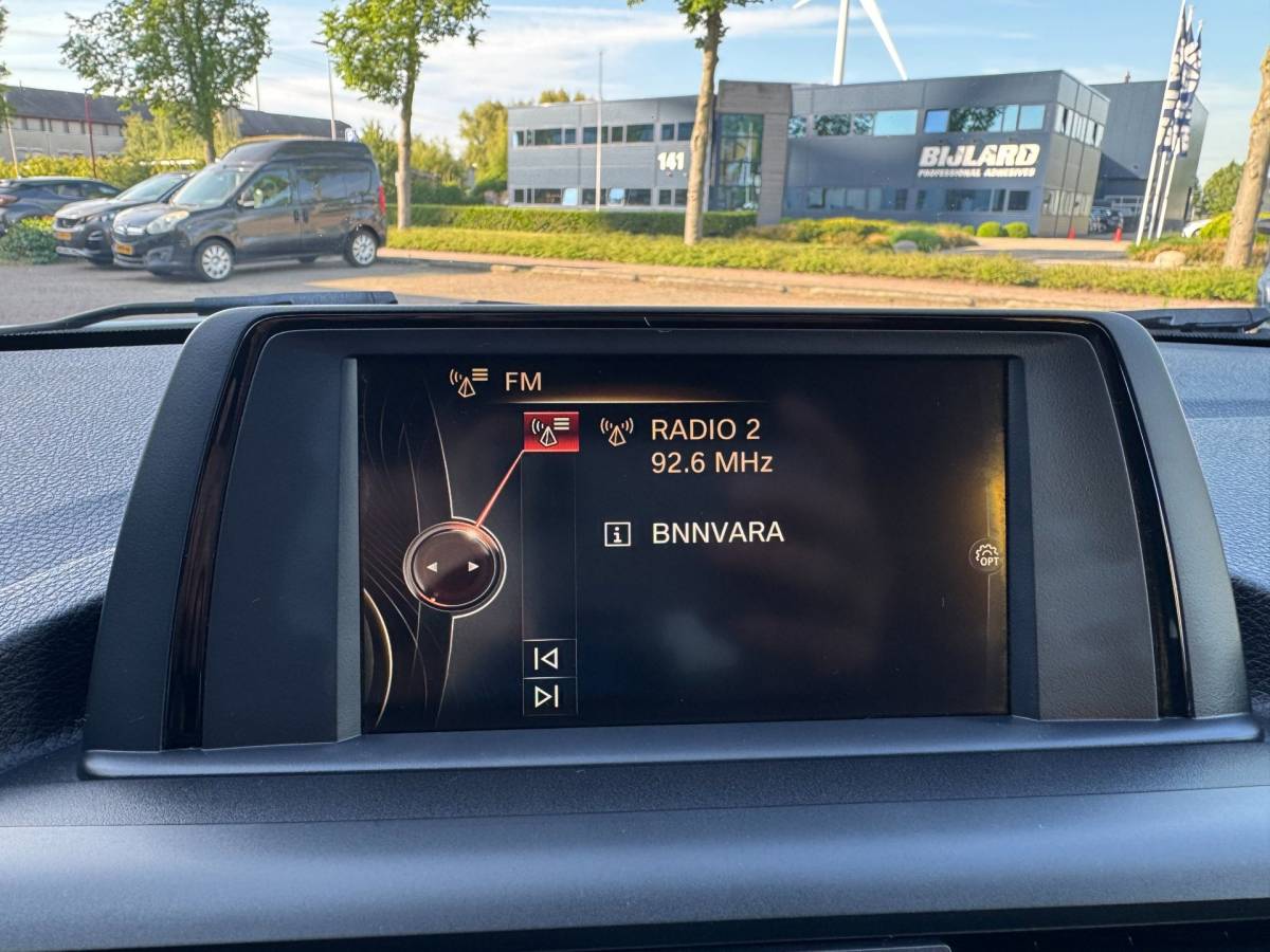 BMW 1 Serie BMW 1-serie 116i