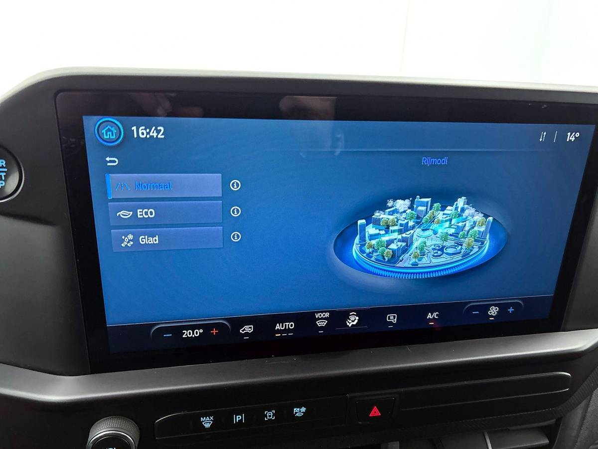 Ford Transit Custom Ford Transit Custom 300 2.0 TDCI L2H1 Trend Automaat Airco Cruise Navigatie Parkeersensoren Camera Carplay/ Android auto