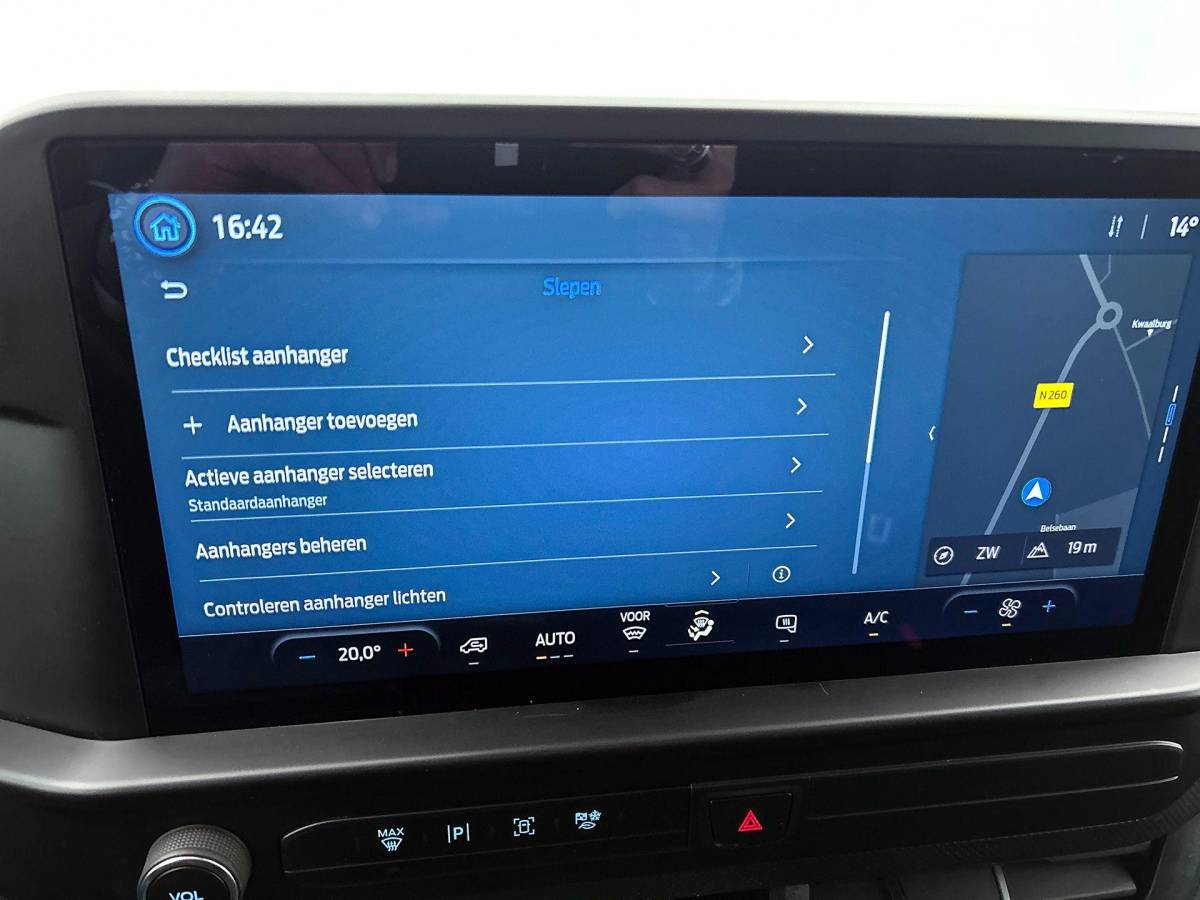 Ford Transit Custom Ford Transit Custom 300 2.0 TDCI L2H1 Trend Automaat Airco Cruise Navigatie Parkeersensoren Camera Carplay/ Android auto