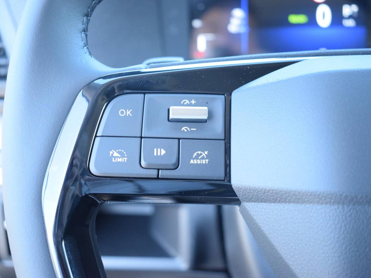 Opel Vivaro-e Opel Vivaro Electric 75 kWh Dubbele Cabine | tot 8 jaar garantie | 2x schuifdeur | Dynamic Comfort NAV Pakket | Comfort Pakket |  Exterieur pakket | Winterpakket | Betimmering | LM velgen | Rijklaarprijs