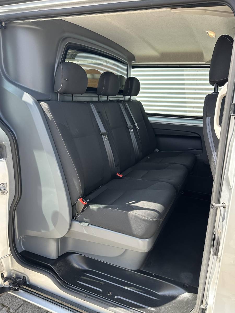 Renault Trafic Renault Trafic 1.6 dCi T29 L2H1 DC Dubbele cabine MARGE BTW VRIJ