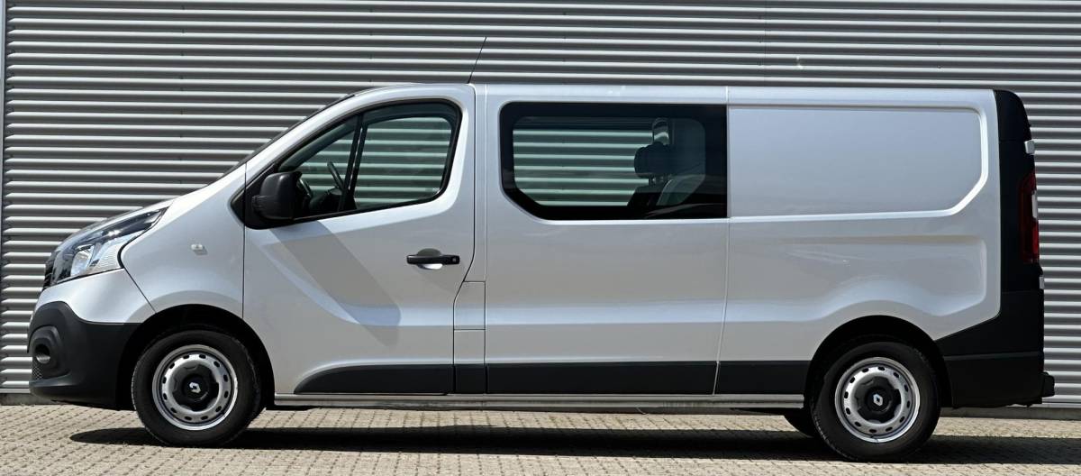Renault Trafic Renault Trafic 1.6 dCi T29 L2H1 DC Dubbele cabine MARGE BTW VRIJ