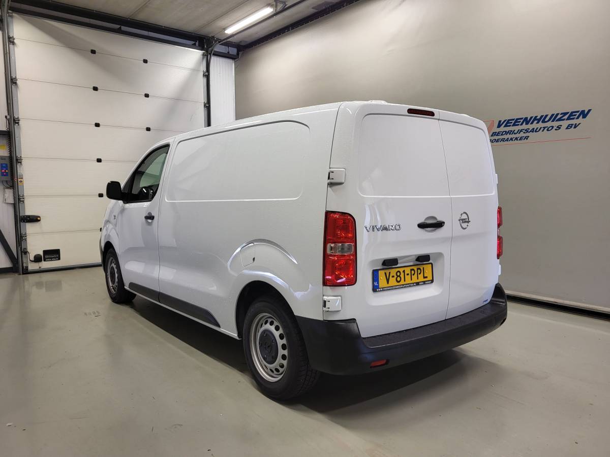 Opel Vivaro Opel Vivaro 1.5BlueHDi 120pk L2/H1 Euro 6!