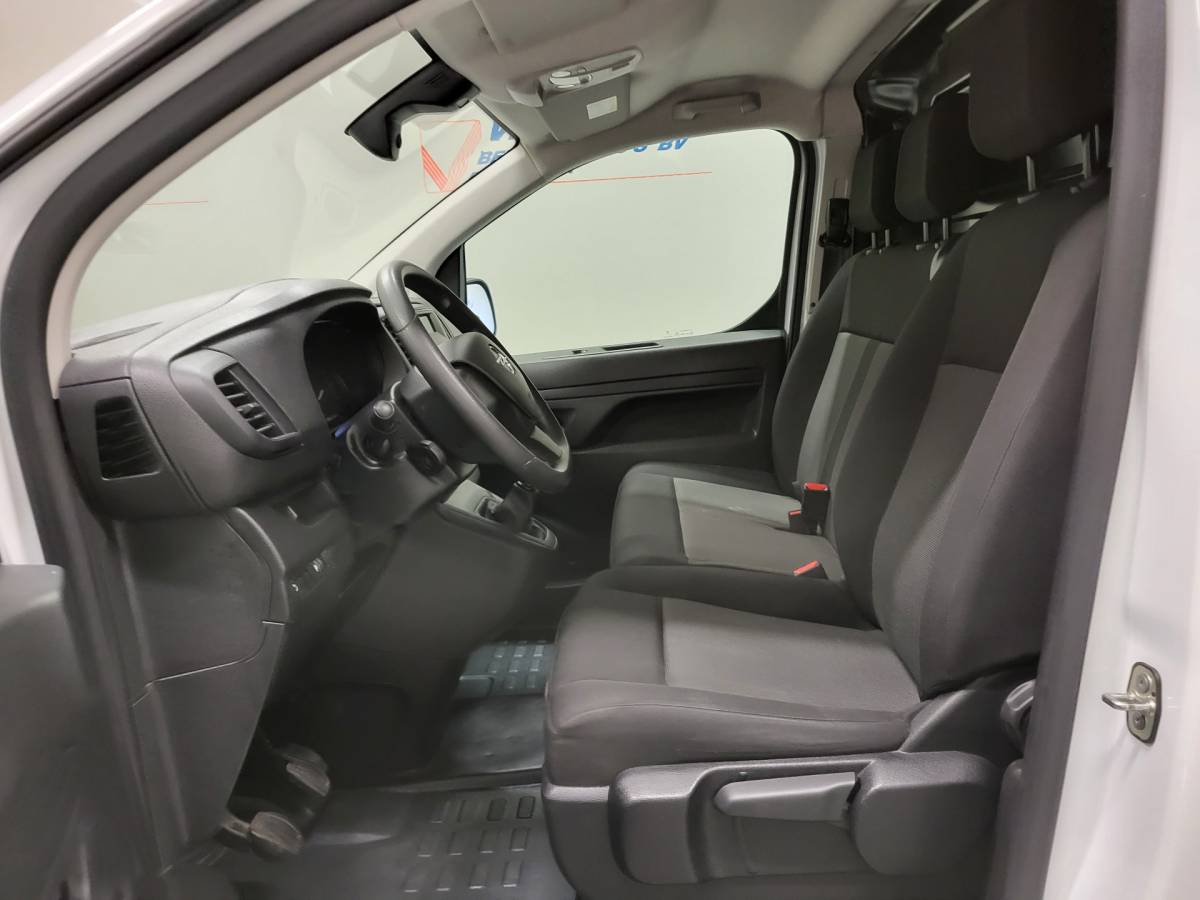 Opel Vivaro Opel Vivaro 1.5BlueHDi 120pk L2/H1 Euro 6!