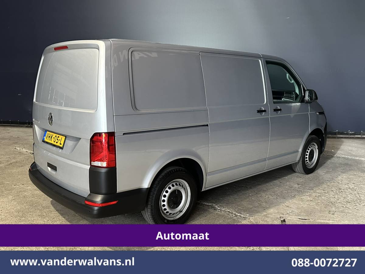 Volkswagen Transporter Volkswagen Transporter 2.0 TDI 150pk Automaat L1H1 Inrichting Euro6 Airco | Navigatie | Apple Carplay | Cruisecontrol Android Auto, Parkeersensoren, Achterklep