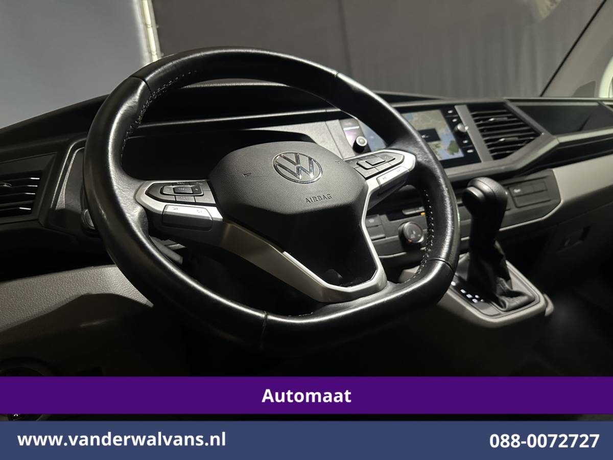 Volkswagen Transporter Volkswagen Transporter 2.0 TDI 150pk Automaat L1H1 Inrichting Euro6 Airco | Navigatie | Apple Carplay | Cruisecontrol Android Auto, Parkeersensoren, Achterklep