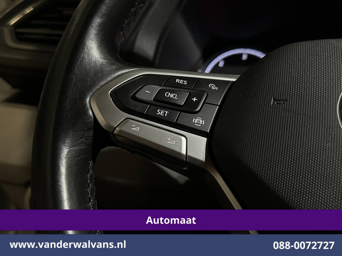 Volkswagen Transporter Volkswagen Transporter 2.0 TDI 150pk Automaat L1H1 Inrichting Euro6 Airco | Navigatie | Apple Carplay | Cruisecontrol Android Auto, Parkeersensoren, Achterklep