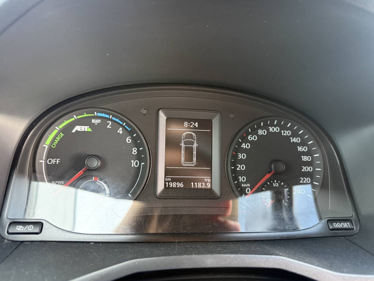 Volkswagen Caddy Volkswagen e-Caddy 37kWh 113PK L2H1 Elektrisch Caddy ABT 37,3kWh 159km WLTP Trekhaak Snelladen Airco Stoelverwarming Carplay Parkeersensoren