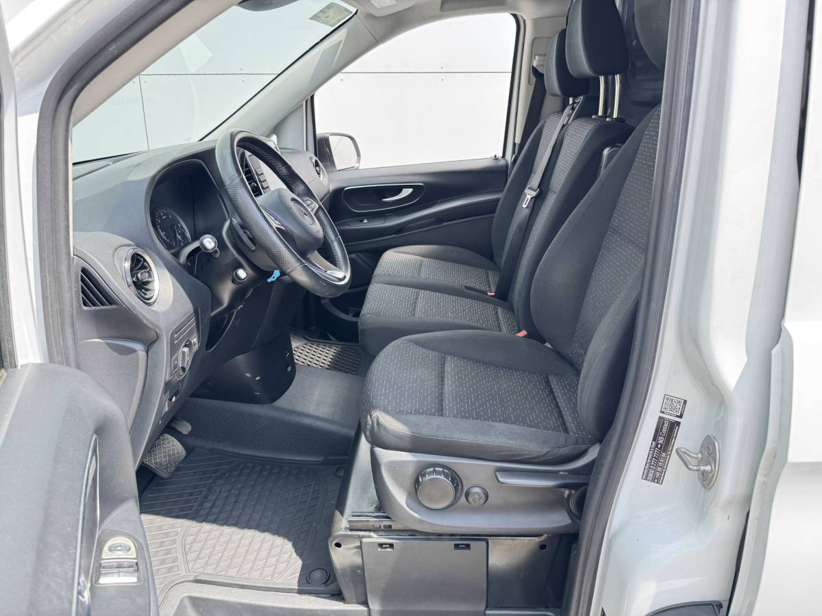 Mercedes-Benz Vito Mercedes-Benz Vito 114 1.9 CDI Automaat L2H1 Climate Control Adaptieve Cruise Control Camera
