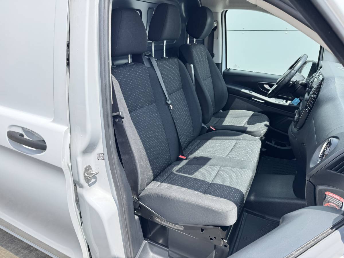 Mercedes-Benz Vito Mercedes-Benz Vito 114 1.9 CDI Automaat L2H1 Climate Control Adaptieve Cruise Control Camera
