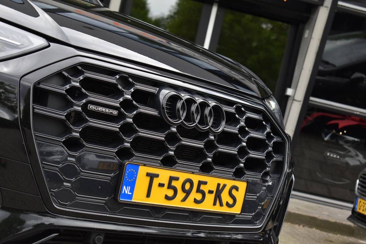 Audi Q5 Audi Q5 50 TFSI e S edition
