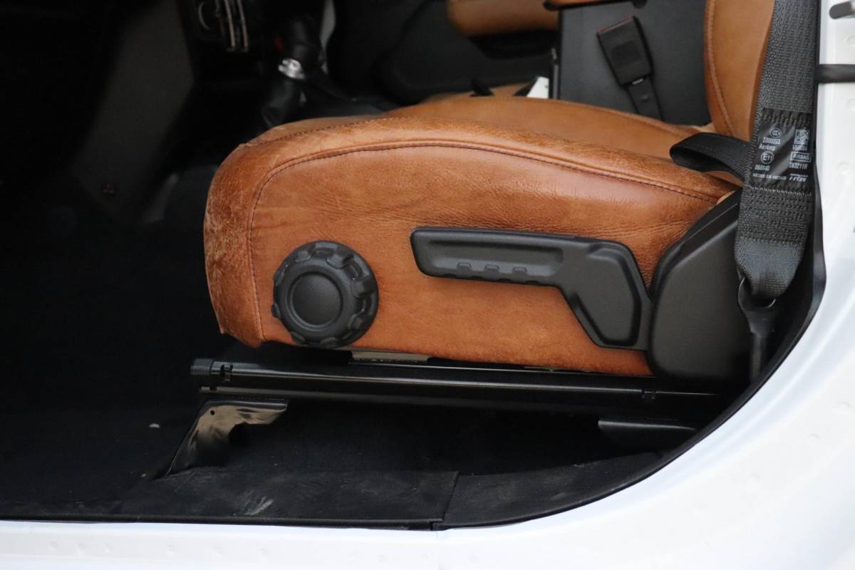 Jeep Gladiator Jeep Gladiator BRUTE | 264 PK | LEDER | CAMERA | NAVI | CRUISE | UNIEK NW-PRIJS 250.000,-
