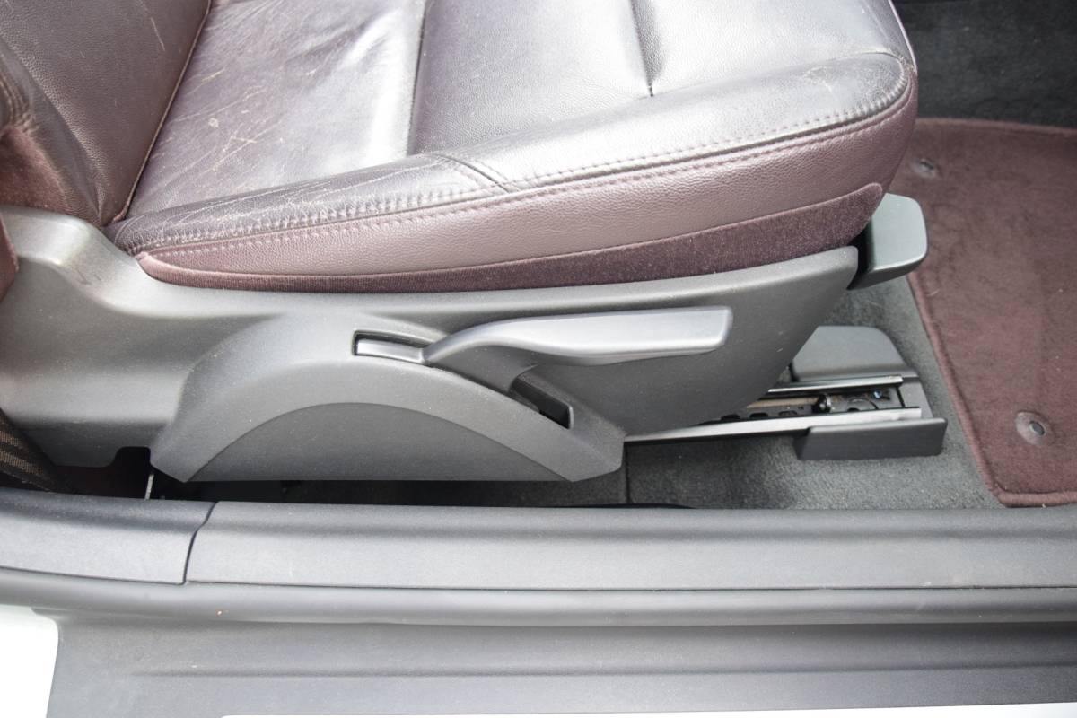 Volvo C70 Volvo C70 Convertible 2.4 D5 Summum Leer/Verwarmd Navi Bi-Xenon