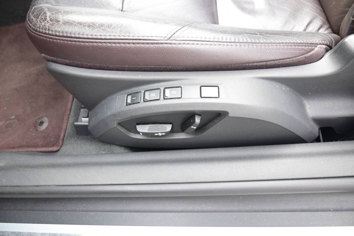 Volvo C70 Volvo C70 Convertible 2.4 D5 Summum Leer/Verwarmd Navi Bi-Xenon