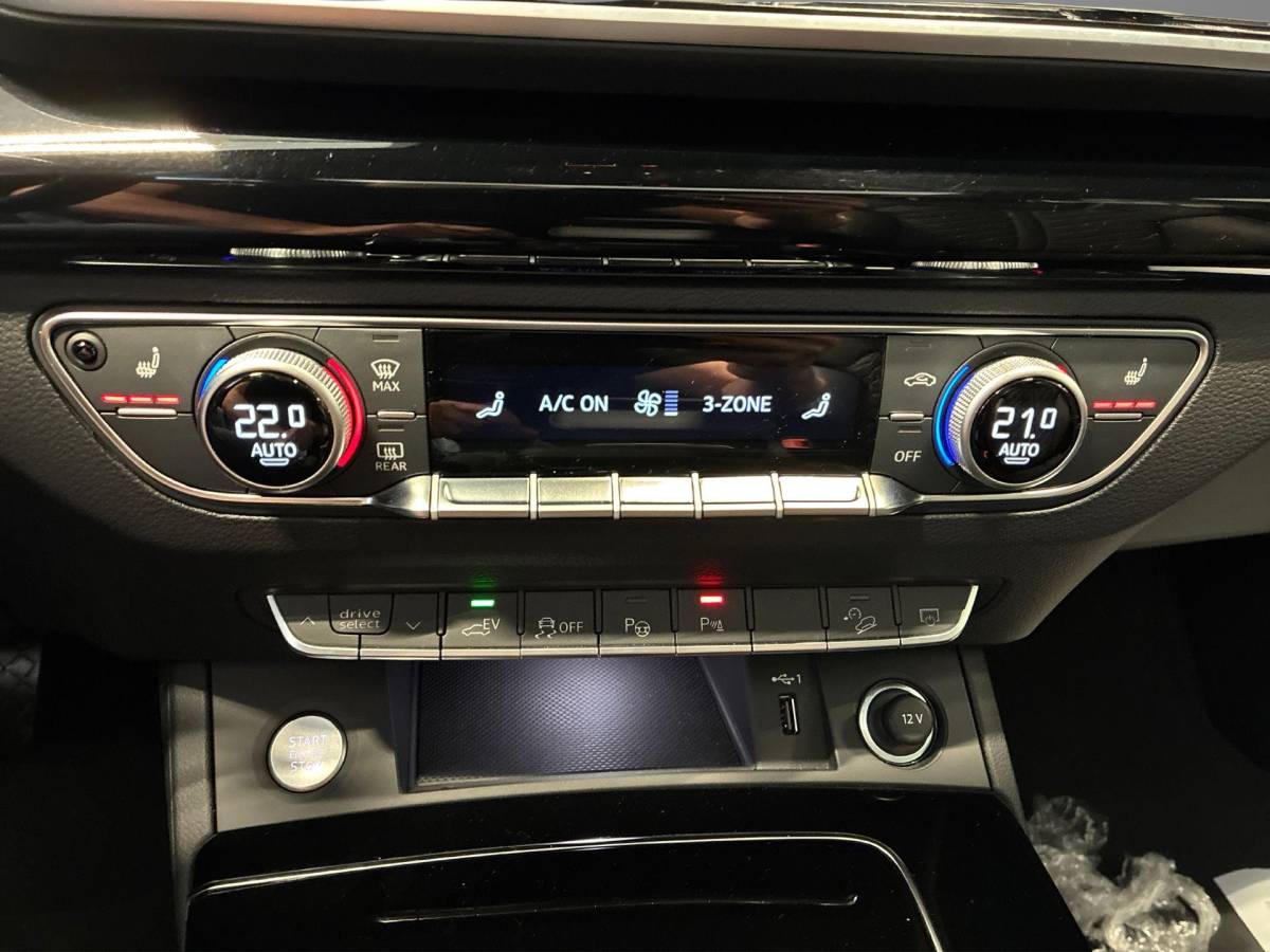 Audi Q5 Audi Q5 Sportback 55 TFSI e 367pk S edition Competition · Panoramadak · Leder · 360 Camera · Wegklapbare Trekhaak · B&O Audio · Apple/Android Car Play · 20” Inch · Garantie t/m 09-08-2030 of 100.000km