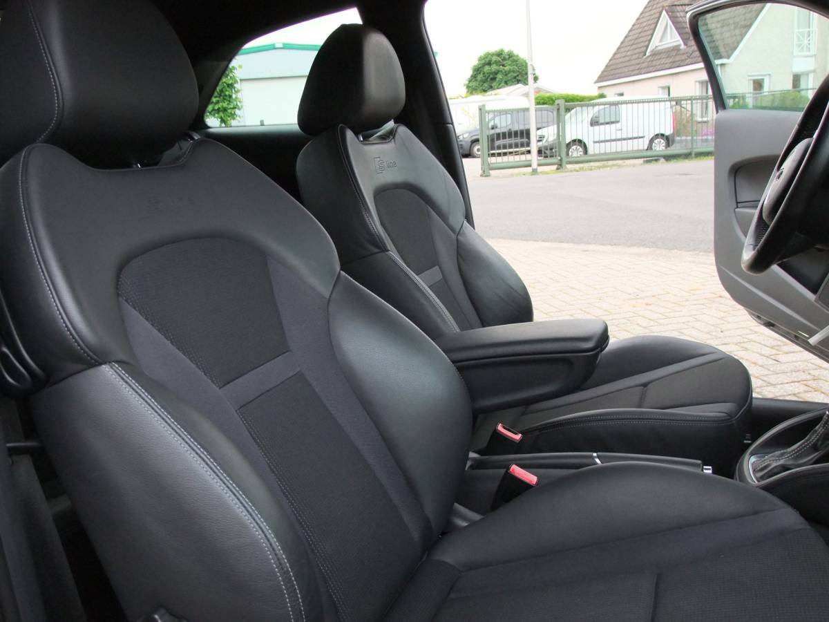 Audi A1 Audi A1 1.4 TFSI  Ambition Pro Line S-Line , Camera , Carplay , Aut. Airco , Led enz. NL-Auto