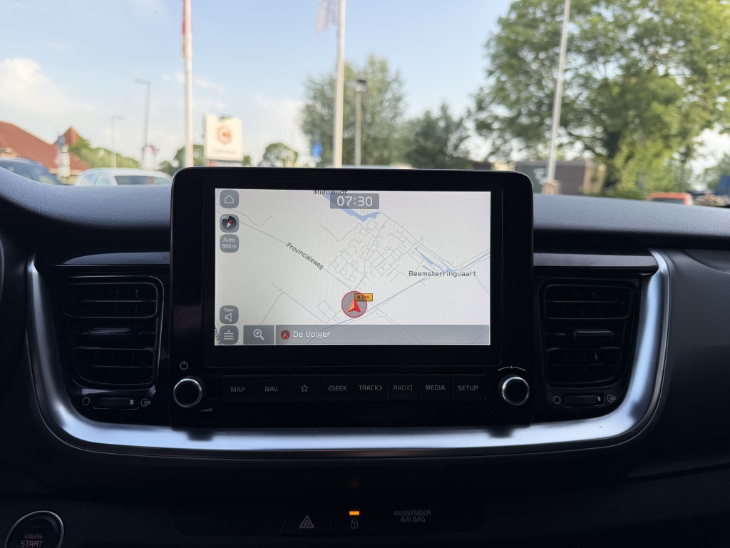 Kia Stonic Kia Stonic 1.0 T-GDi Hybride Dyn+L | Airco | Carplay | Cruise | Lage Km sta