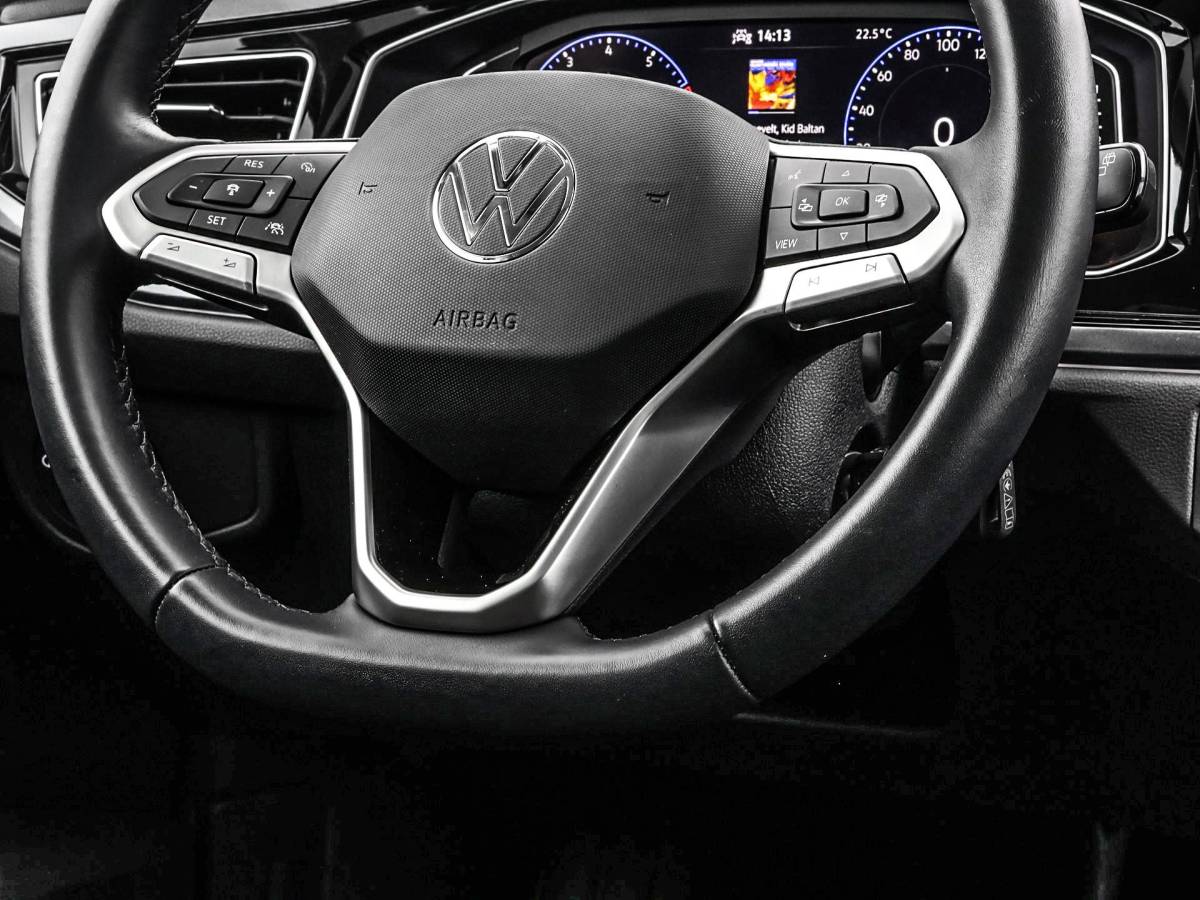 Volkswagen Polo Volkswagen Polo 1.0 TSI 95pk DSG Style · Panoramadak · Matrix LED · Stoelverwarming · ACC · Sfeerverlichting · Apple/Android Car Play ·