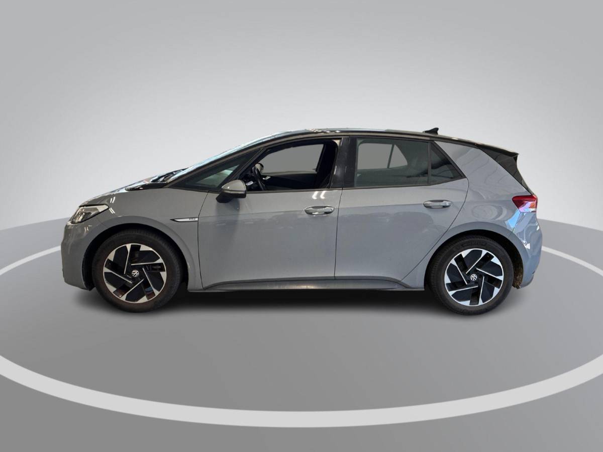Volkswagen ID.3 Volkswagen ID.3 Pro 58 kWh · SOH 94.9% · Apple/Android Car Play · Stoelverwarming · Navigatie · P-Sensoren · Sfeerverlichting · 18” Inch ·