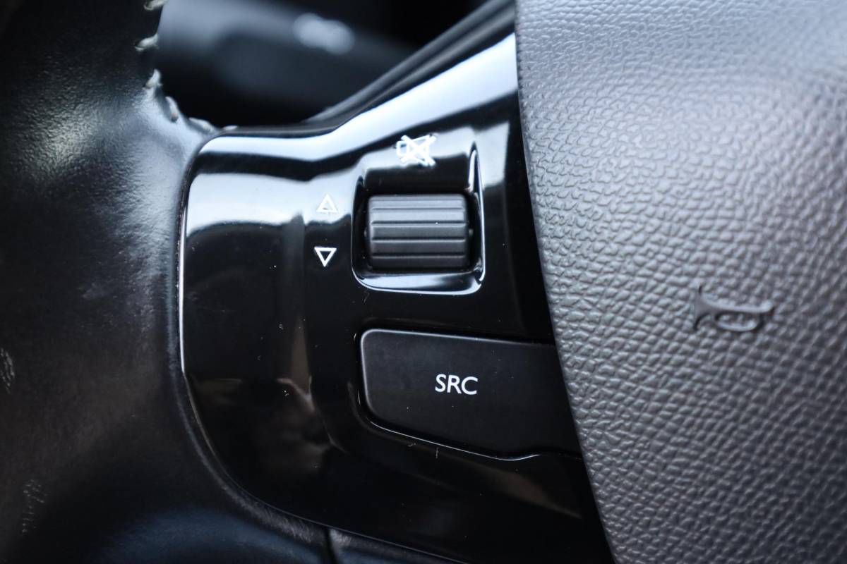 Peugeot 308 Peugeot 308 SW 1.2 PureTech Style CRUISE NAVI CLIMA BT-TELEFOONVERB. PDC LMV