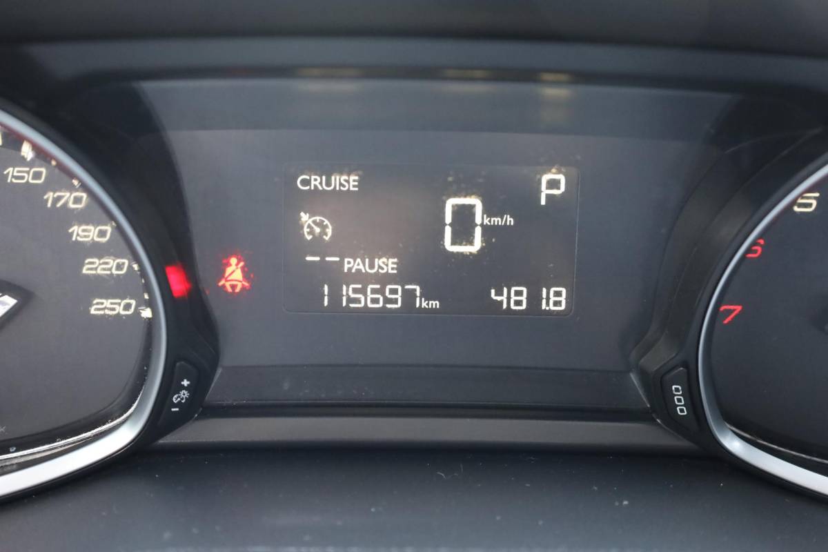 Peugeot 308 Peugeot 308 SW 1.2 PureTech Style CRUISE NAVI CLIMA BT-TELEFOONVERB. PDC LMV