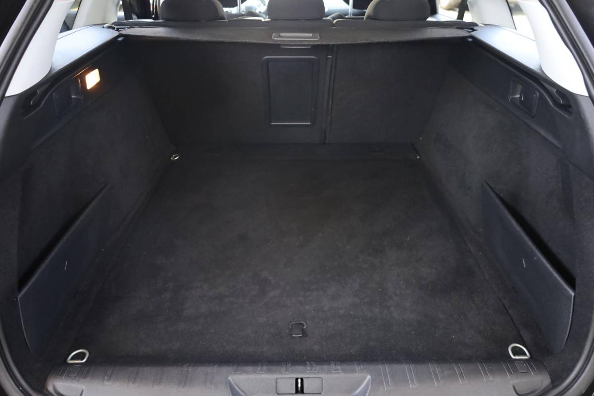 Peugeot 308 Peugeot 308 SW 1.2 PureTech Style CRUISE NAVI CLIMA BT-TELEFOONVERB. PDC LMV