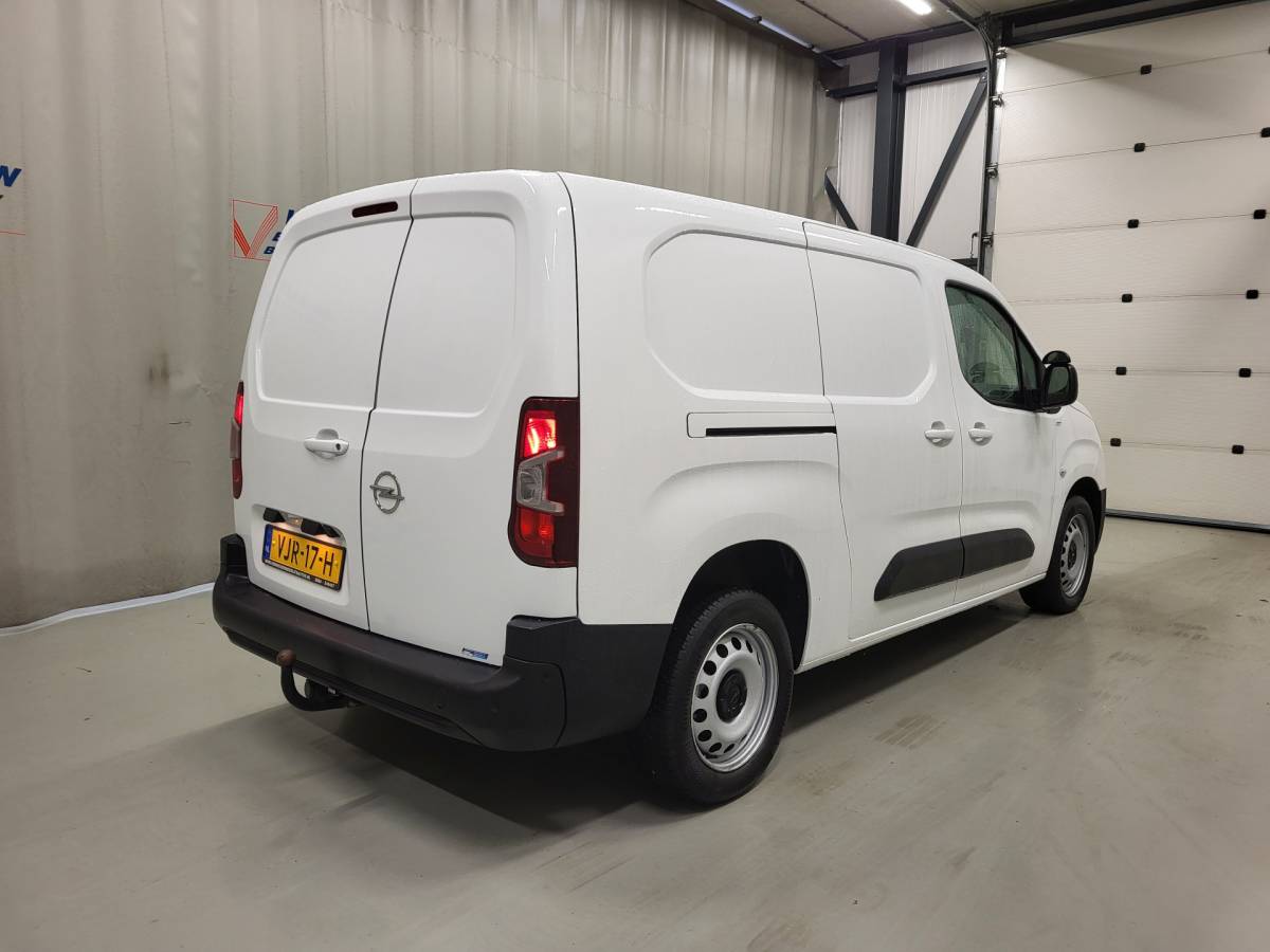 Opel Combo Opel Combo 1.5D 130pk L2/H1 Automaat Euro 6!