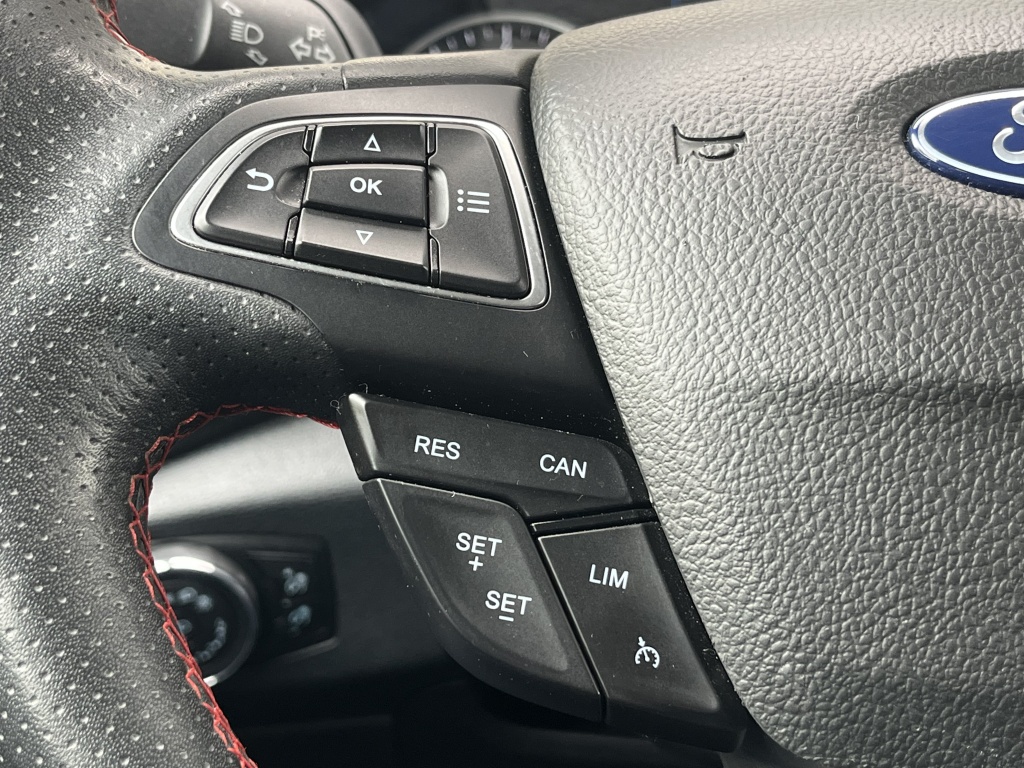 Ford EcoSport Ford EcoSport 1.0 EB ST-Line Carplay/Winterpakket/