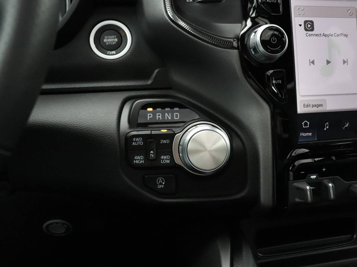 Dodge Ram 1500 Dodge Ram 1500 5.7 V8 4×4 Crew Cab Sport | LEDER | MEMORY | PANO-DAK | HEAD-UP | LUCHTVERING | TREKHAAK | ALPINE AUDIO | STOELVERK. | CAMERA | NAVI | CRUISE |