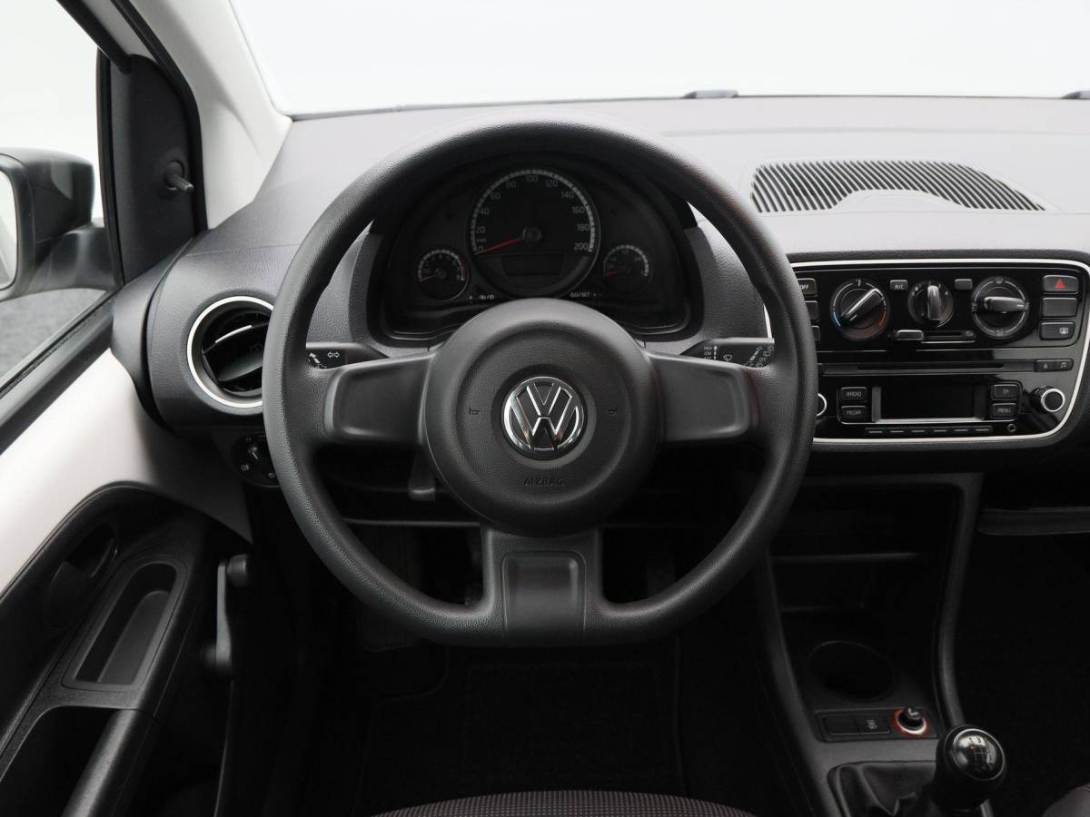Volkswagen up! Volkswagen Up! 1.0 take up! BlueMotion | Airco | Radio CD Speler | 113.518 Km !!