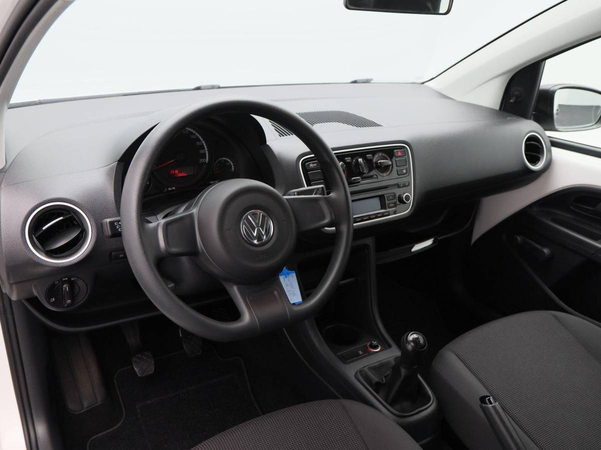 Volkswagen up! Volkswagen Up! 1.0 take up! BlueMotion | Airco | Radio CD Speler | 113.518 Km !!