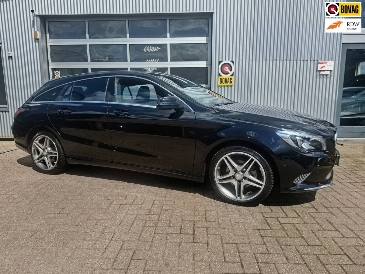 Mercedes-Benz CLA Mercedes-Benz CLA-klasse Shooting Brake 180 6-Hand Trekhaak Xenon Navi 18 Inch