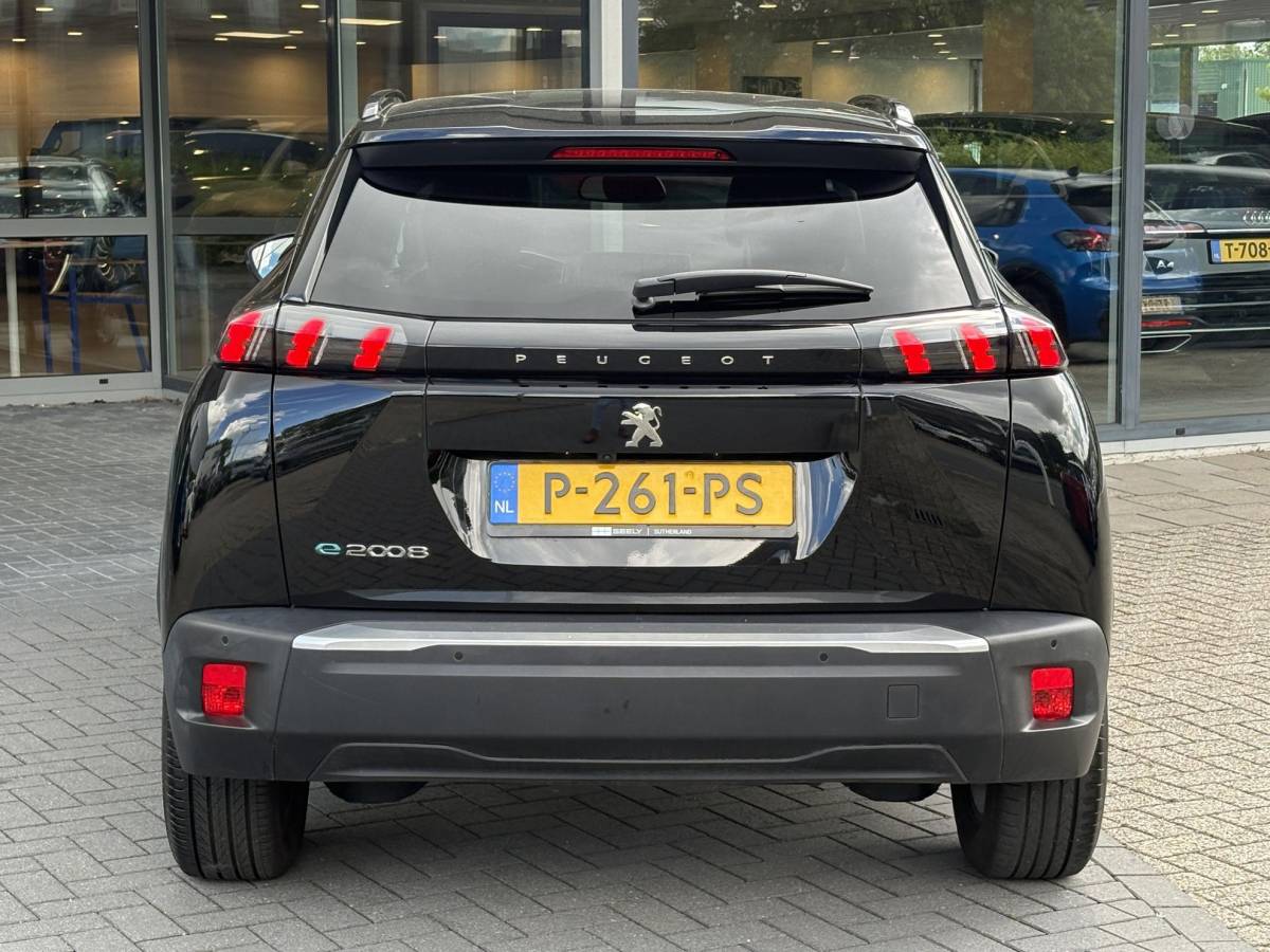Peugeot e-2008 Peugeot e-2008 EV Allure Pack 50 kWh | 93,9% SOH | Navi | Achteruitrijcamera | Cruise Control | Climate Control |